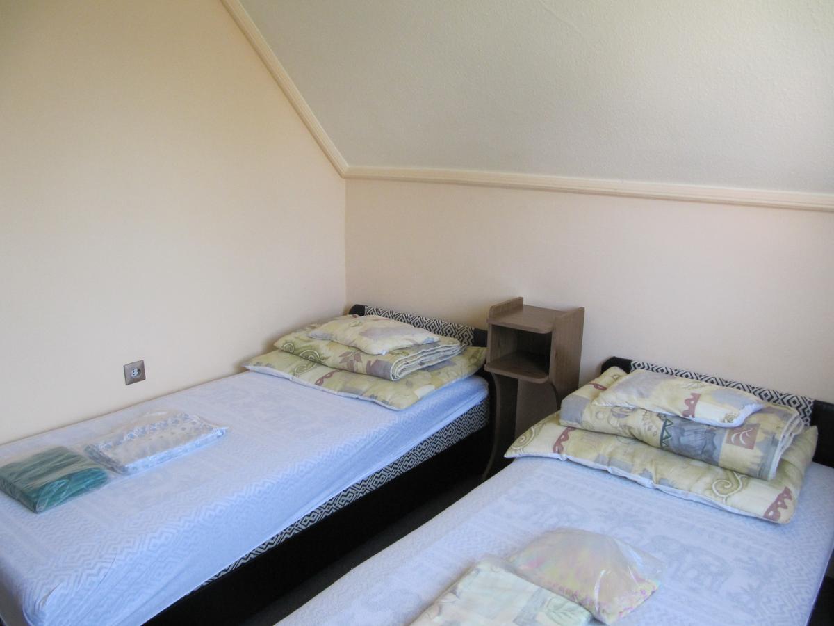 Babarczi Ueduelohaz Apartment Kiskunmajsa Ngoại thất bức ảnh